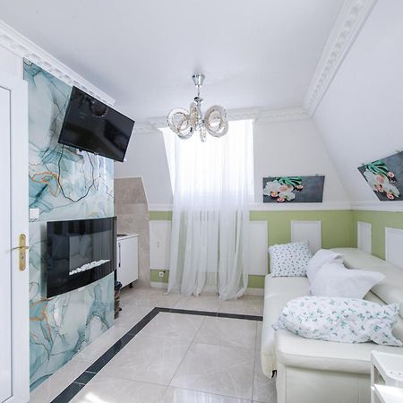 Appartement Emeraude - Paris A 13 Minutes Deuil-la-Barre Exterior foto